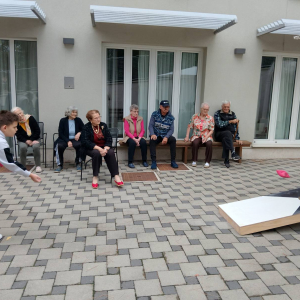 Corn hole i viseća kuglana